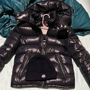 BIG KIDS UNISEX MONCLER PUFFER SIZE 14